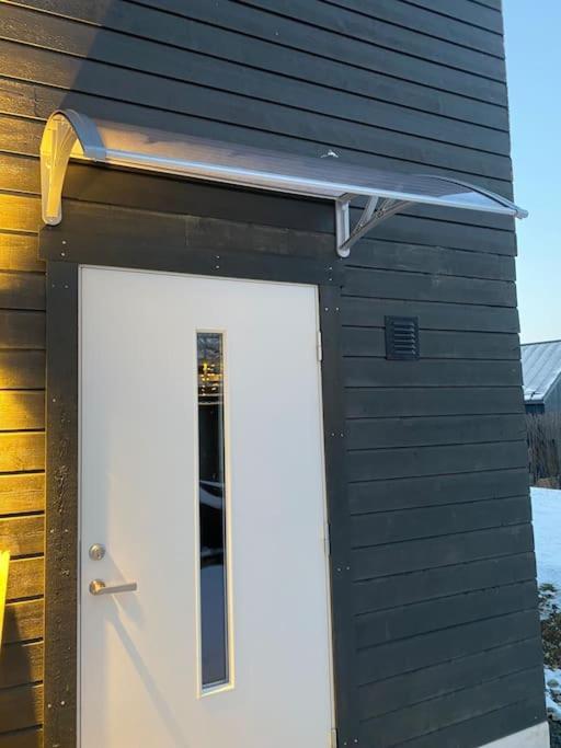 Aurora Apartment Very Close To Cable Car And Sherpatrappa Tromso Luaran gambar