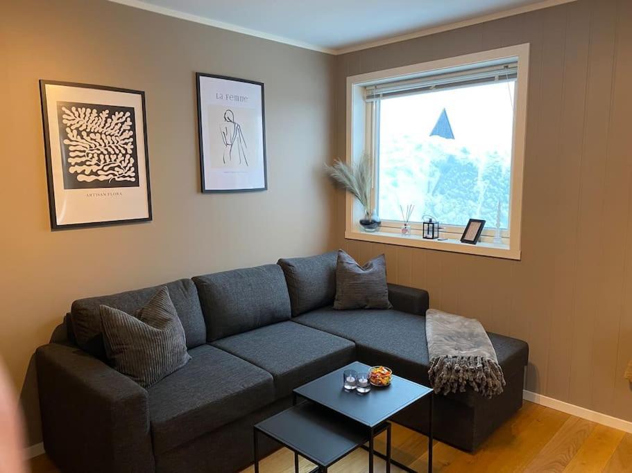 Aurora Apartment Very Close To Cable Car And Sherpatrappa Tromso Luaran gambar