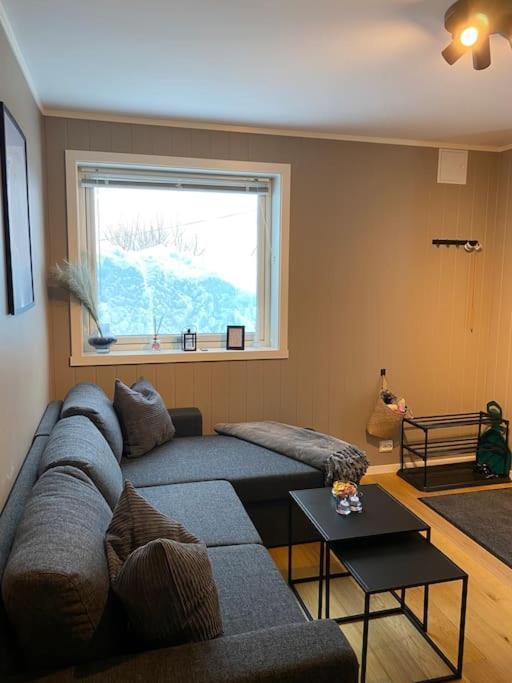 Aurora Apartment Very Close To Cable Car And Sherpatrappa Tromso Luaran gambar